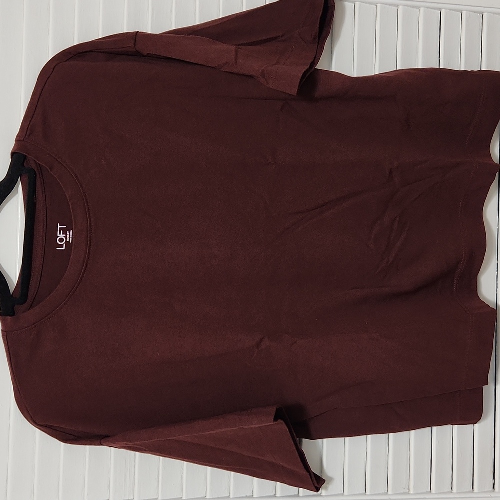 LOFT Women's Maroon Short Sleeve Tee